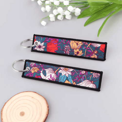 פרחים – מחזיק מפתחות דו צדדי